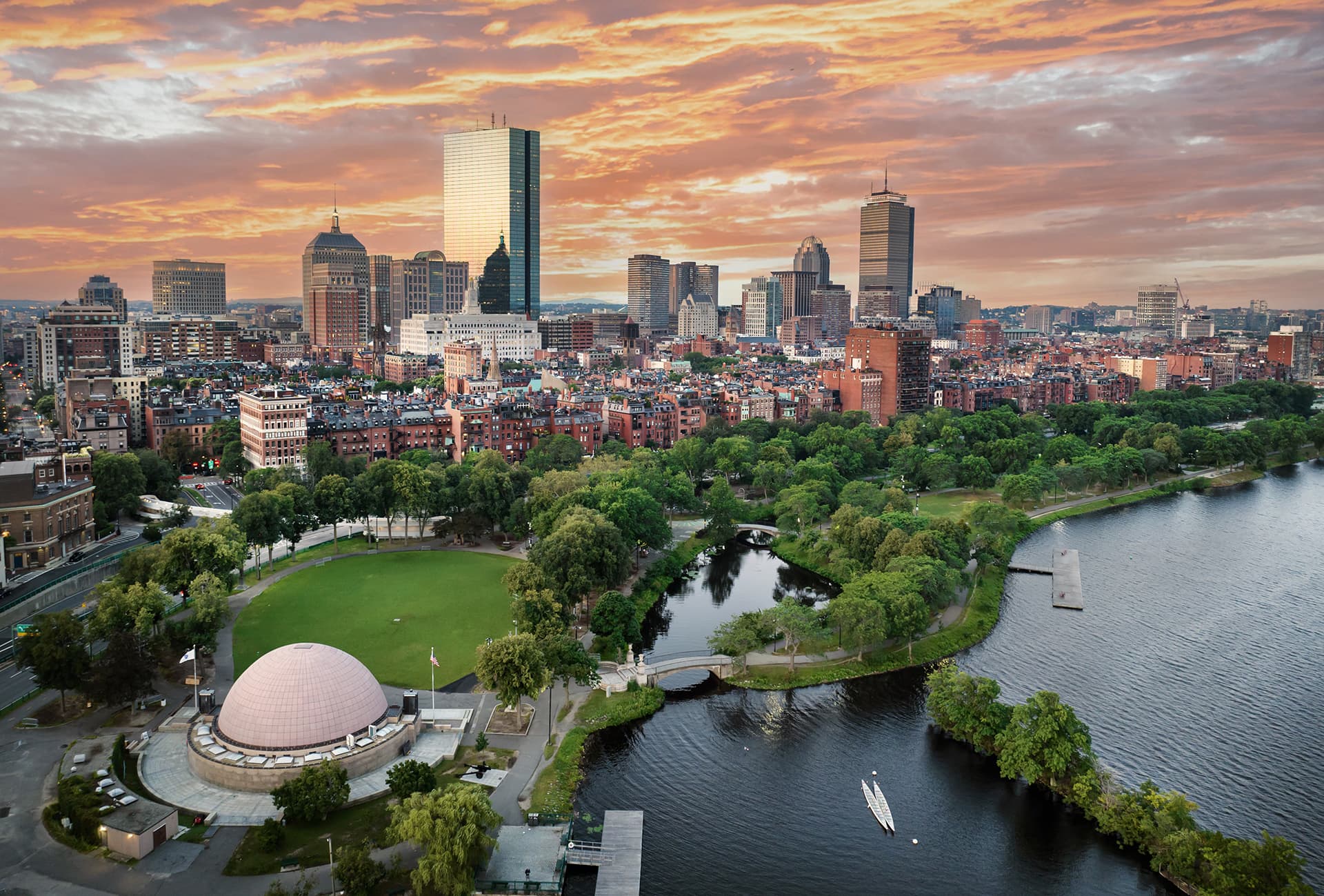 Boston Bus Trips: Explore Historic New England with Comfort and Convenience