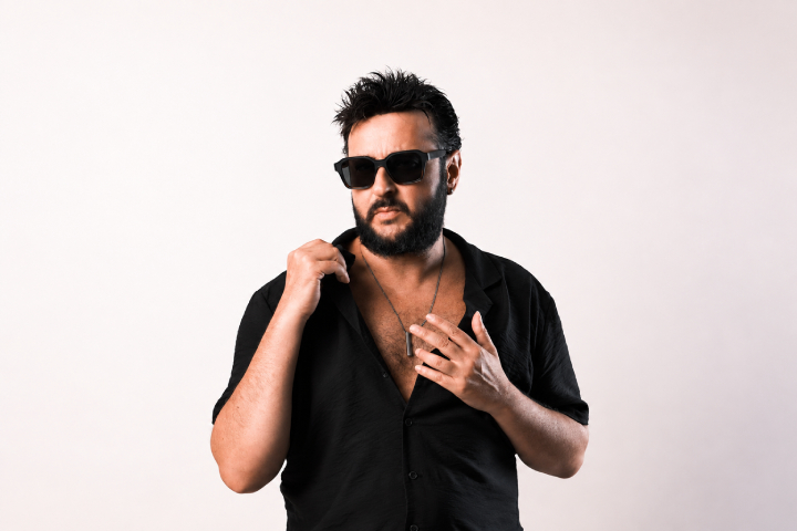 Murat Kaynak’tan Aşka Yeni Bir Yorum: “Aşktandır O”